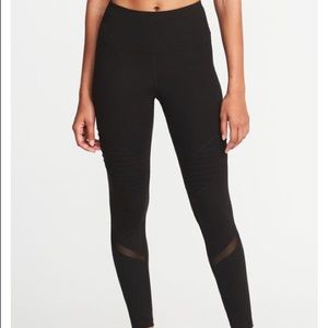 Old Navy Active Moto Compression 7/8 Leggings